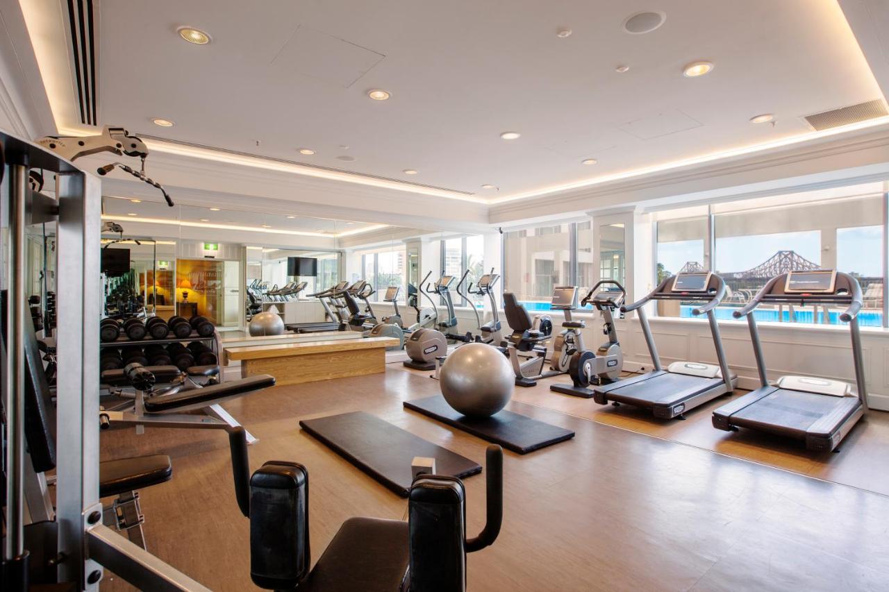 Отель Stamford Plaza Брисбен Экстерьер фото The gym at The Dorchester